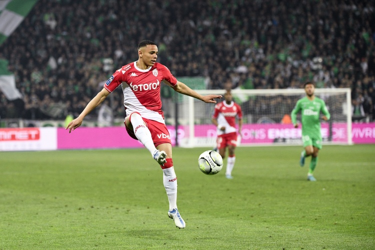 开云APP-每体：德科与摩纳哥后卫万德森和卡约-恩里克的经纪人进行会谈